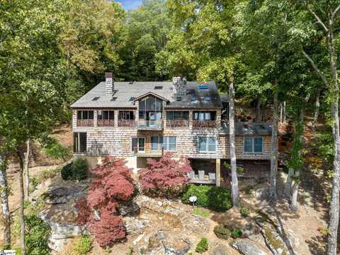 19 Moonshine Falls Trail, Landrum, SC 29356