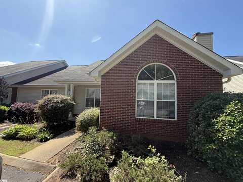 306 Woodruff Park Lane, Simpsonville, SC 29681