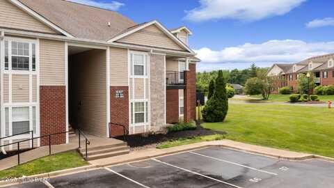 10207 Deer Vista Dr, Louisville, KY 40291