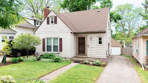 1311 Moores River Drive, Lansing, MI 48910