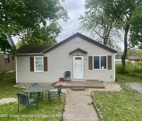 3319 Westmont Avenue, Lansing, MI 48906