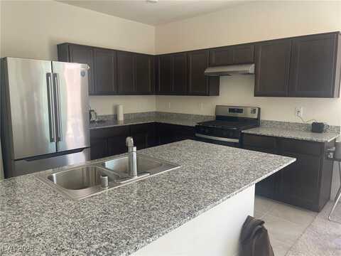 4603 Sapphire Crest Avenue, Las Vegas, NV 89141