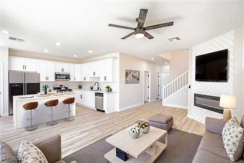 6387 Azurelyn Avenue, Las Vegas, NV 89122