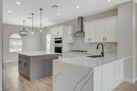 2603 Savannah Springs Avenue, Henderson, NV 89052