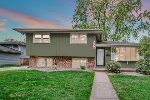 328 N Ernest Street, Griffith, IN 46319