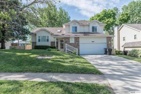 1009 E Cary Street, Papillion, NE 68046