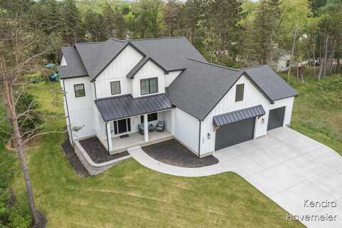 6080 Coventry Woods Drive, Belmont, MI 49306