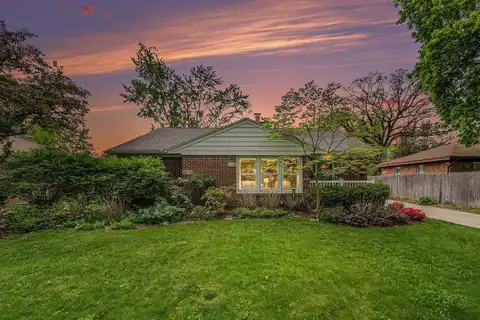 2629 Foster Avenue NE, Grand Rapids, MI 49505