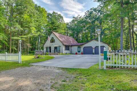 4170 Grant Drive, Lewiston, MI 49756