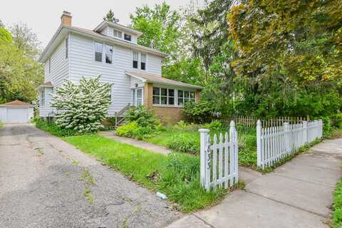 1833 Oakland Drive, Kalamazoo, MI 49008