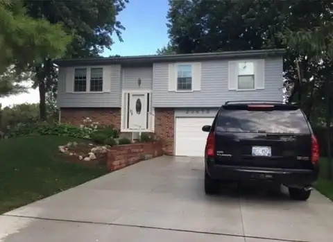 23672 Londonderry Drive, Novi, MI 48375