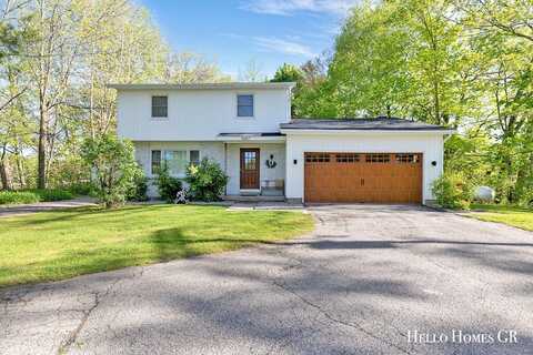 10417 6 Mile Road NE, Rockford, MI 49341