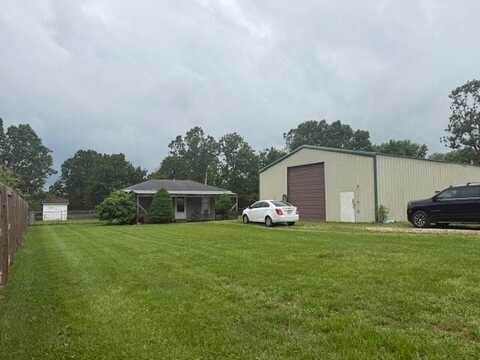 699 W Ragesdale Street, Seymour, MO 65746
