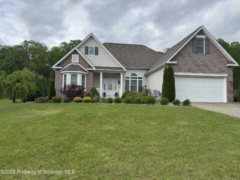 404 Champion Circle, Throop, PA 18512