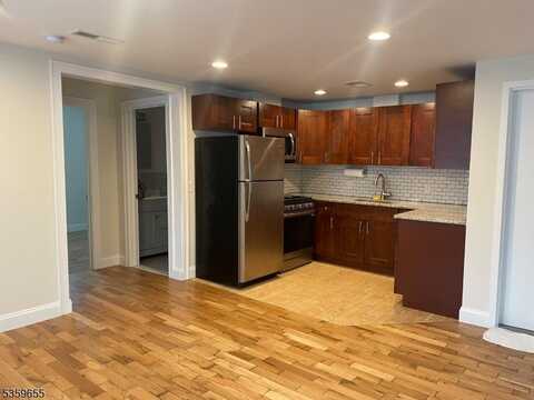 271 Main Street, Hackettstown, NJ 07840