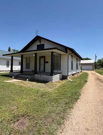 1116 Fry St, Larned, KS 67550