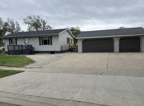 1240 Kansas Ave NE, Huron, SD 57350