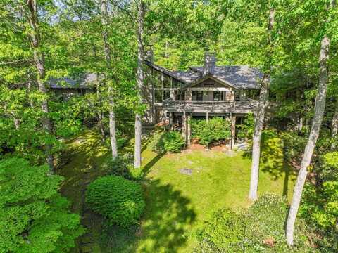 530 Heaton Forest Road, Cashiers, NC 28717