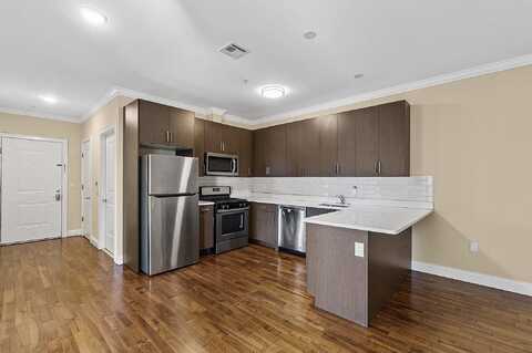 4401 BERGENLINE AVE, Union City, NJ 07087