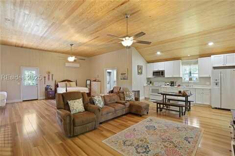 318 School Road, Daufuskie Island, SC 29915