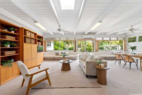 5531 Haleola Street, Honolulu, HI 96821