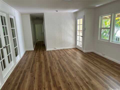 252 Moomuku Place, Honolulu, HI 96821
