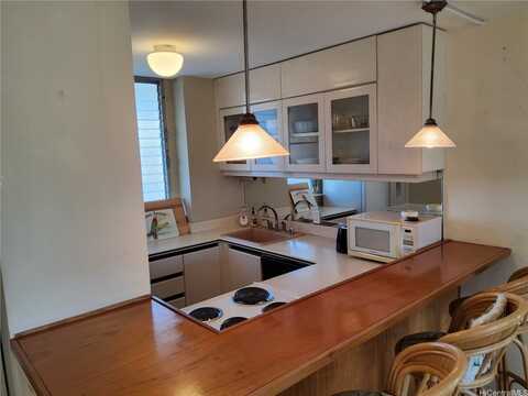1848 Kahakai Drive, Honolulu, HI 96814