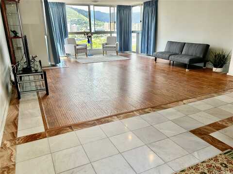 1624 Kanunu Street, Honolulu, HI 96814