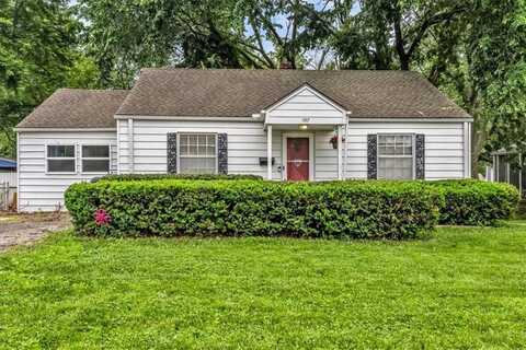 1317 W 29th Terrace, Independence, MO 64052