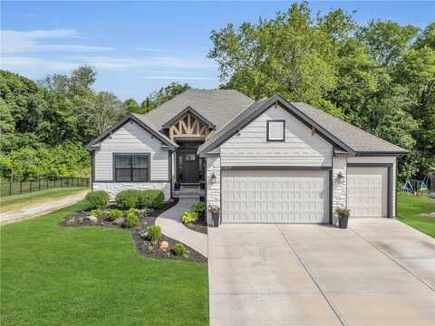 18235 NW 127th Street, Platte City, MO 64079