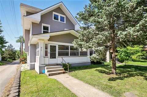 811 E 30th Street, Kansas City, MO 64109