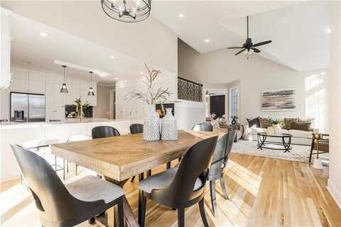 15142 Windsor Circle, Leawood, KS 66224