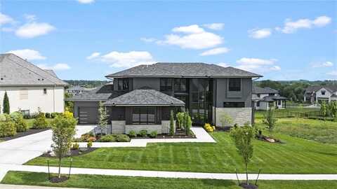 10721 W 142nd Street, Overland Park, KS 66221
