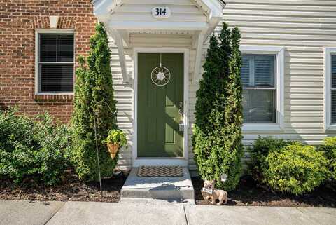 314 SAPPHIRE DR, HARRISONBURG, VA 22801