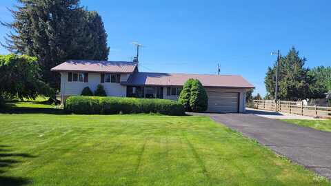 17 W 208 S, Burley, ID 83318