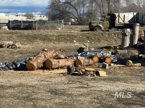 423 N Franklin Blvd, Nampa, ID 83687