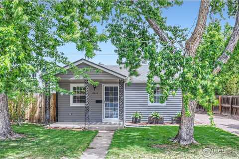 6825 Reno Dr, Arvada, CO 80002