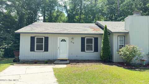 318 Cedar Creek Drive, Jacksonville, NC 28540