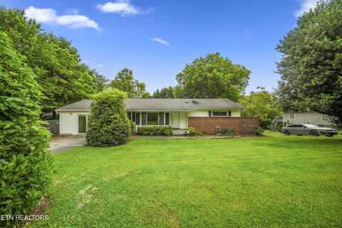 5620 Central Avenue Pike, Knoxville, TN 37912