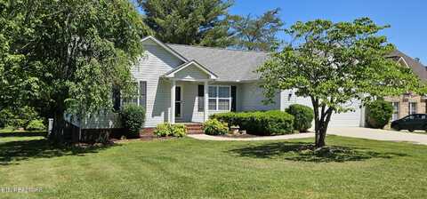 1124 E Deer Creek Drive, Crossville, TN 38571
