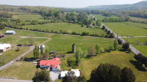 110 Mans Hollow Rd, Kingston, TN 37763