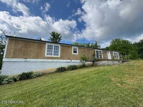 320 Countryside Circle, Jacksboro, TN 37757