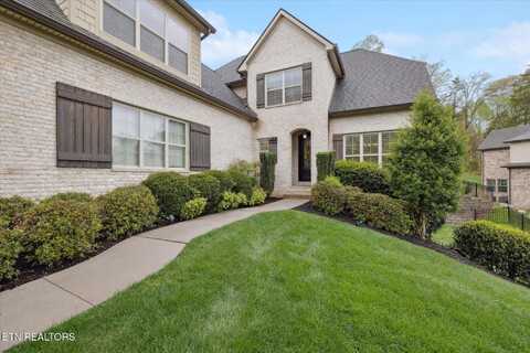 10023 Fox Cove Rd, Knoxville, TN 37922