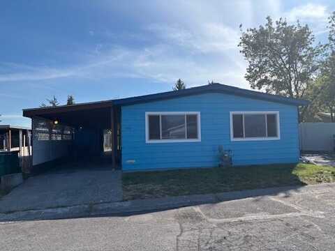 7310 Flag Court, Klamath Falls, OR 97603
