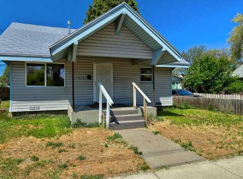 2131 Wantland Avenue, Klamath Falls, OR 97601