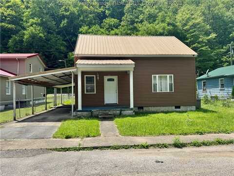 391 Mckinley Street, Wharton, WV 25208