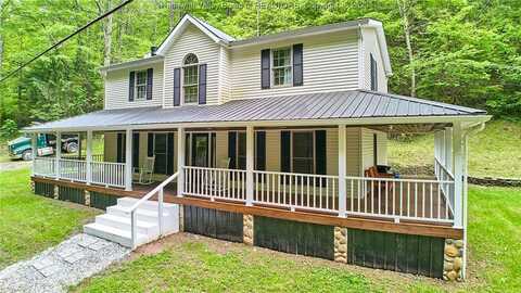 106 Coon Hollow Road, Charleston, WV 25312