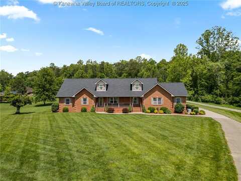 1 Dorothy Lane, Milton, WV 25541