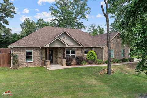 280 Towering Oaks Ln, Longview, TX 75602