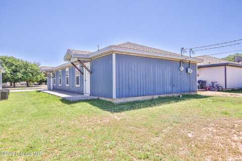 6520 Temple Avenue, Lubbock, TX 79412